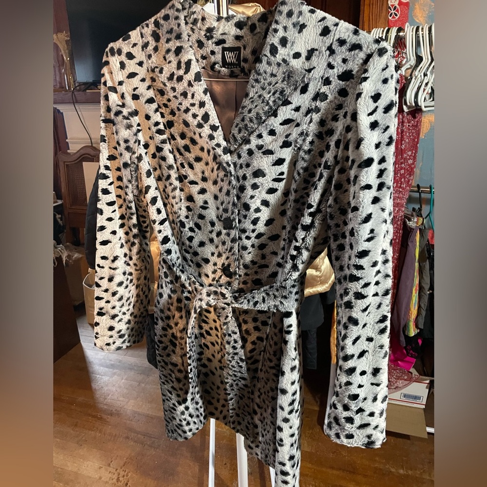 Worth Black and Grey Leopard Print Winter Coat